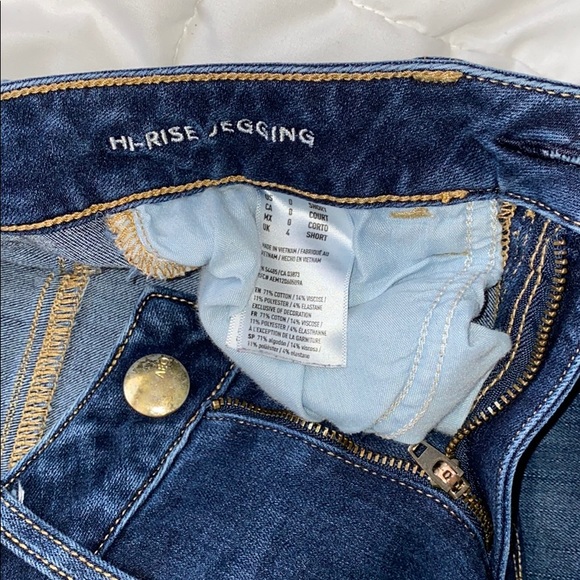 American Eagle Outfitters Dark Washed Jean - Picture 2 of 3